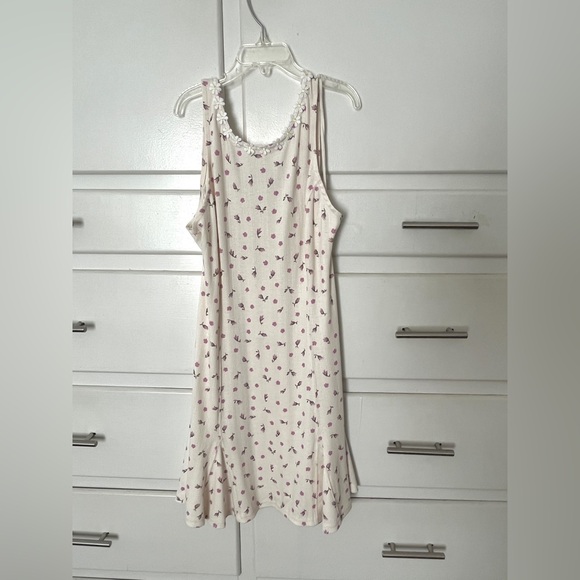 Free People 🆕 Bali Isn’t it Lovely Cream Floral Scoop-Neck Tunic size medium - Picture 7 of 13